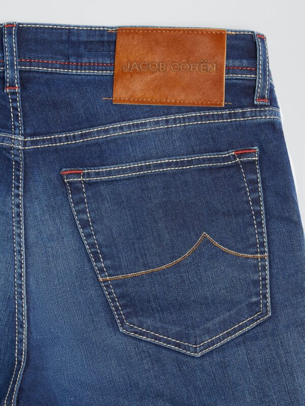 UQX0401S3623094D jacob cohen bard slim fit jeans 18316449 39249016 2048 scaled