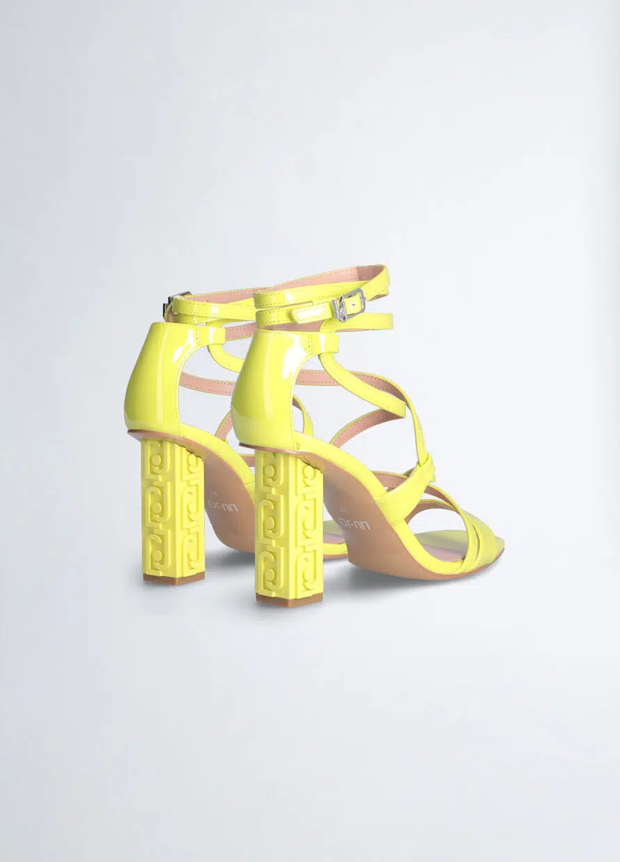 Liu Jo Lacksandale mit Logo-Absatz 3 Liu Jo Lacksandale mit Logo-Absatz – Bild 3