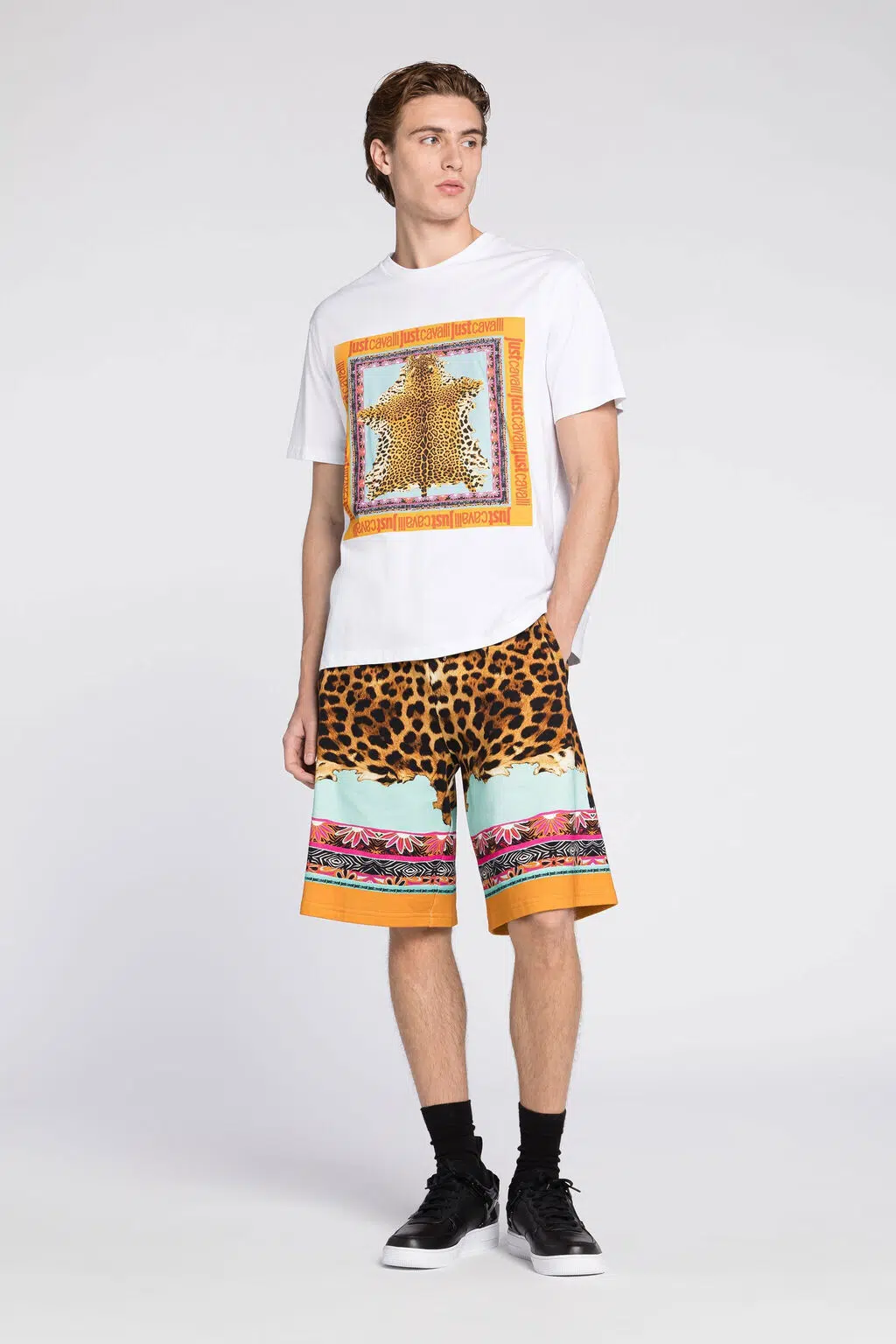 Just Cavalli T-Shirt mit Jaguar-Print 1 Just Cavalli T-Shirt mit Jaguar-Print