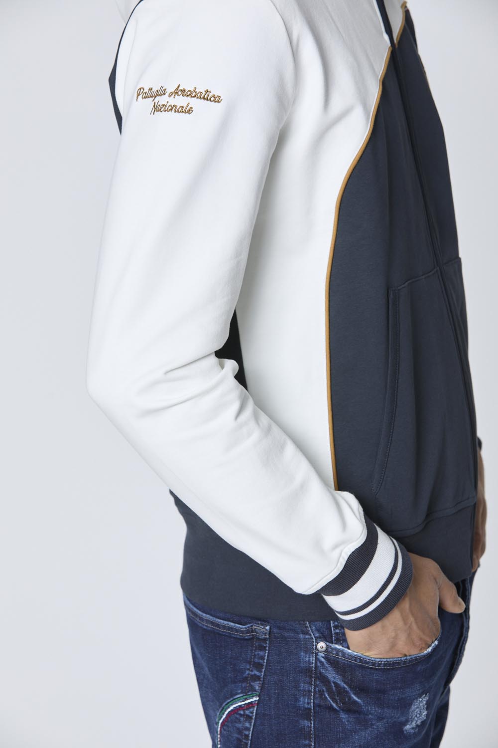 Aeronautica Militare Frecce Tricolori Hoodie 4 Aeronautica Militare Frecce Tricolori Hoodie – Bild 4