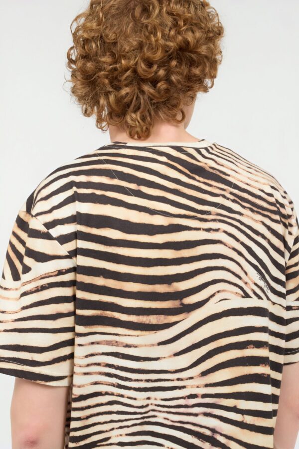Just Cavalli T-Shirt mit Dschungel- und Monogramm-Print – Bild 5