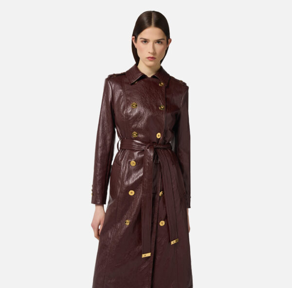 Elisabetta Franchi Trenchcoat in Craquelé-Optik – Bild 2