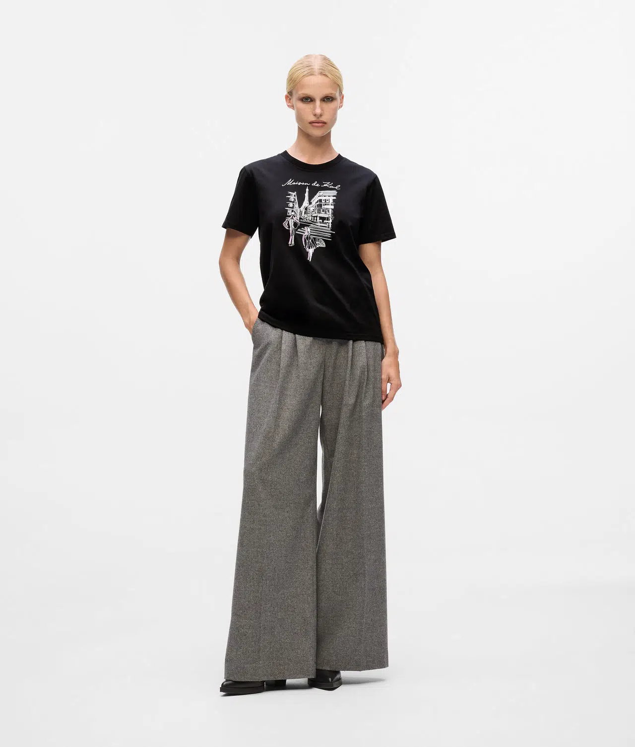 Karl Lagerfeld T-Shirt mit Paris-Skizze 1 Karl Lagerfeld T-Shirt mit Paris-Skizze