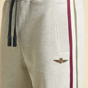 Aeronautica Militare Sweathose mit Trikolore 8 252PF1005UF00668 aeronauticamilitare 252pf1005uf00668 17171 comfort fit sweatpants with tricolor 5 2