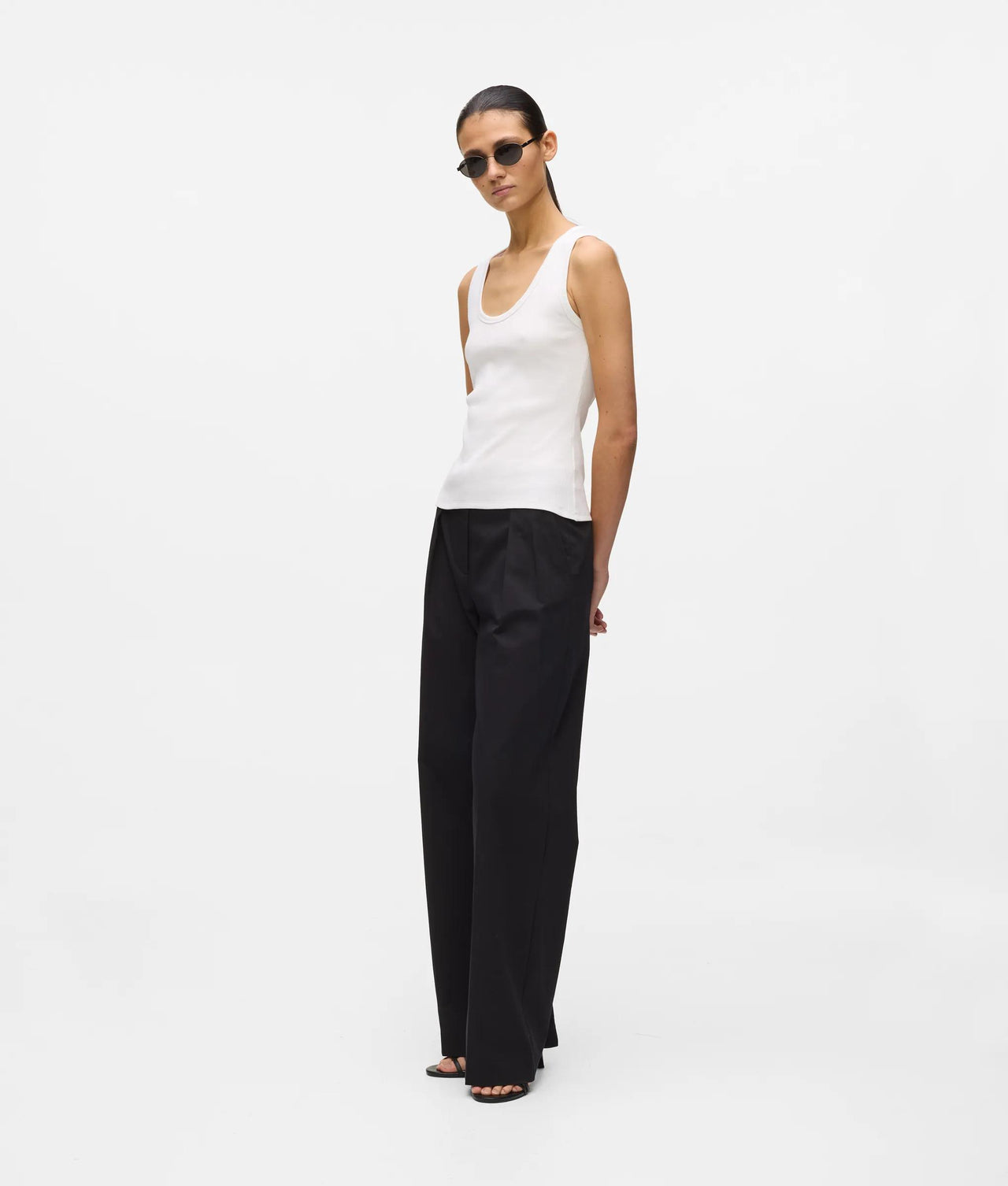 Karl Lagerfeld Signature Tanktop 1 Karl Lagerfeld Signature Tanktop