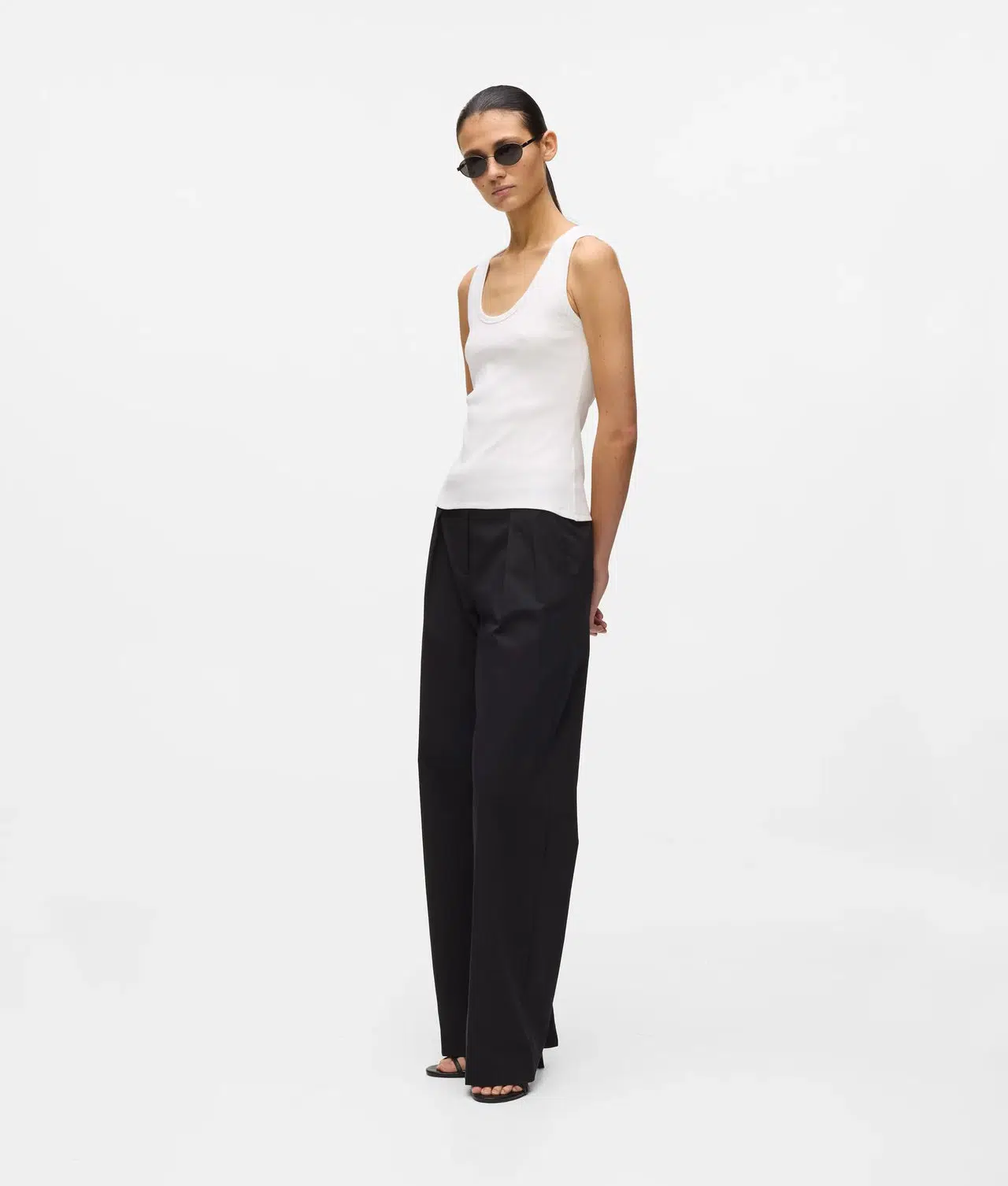 Karl Lagerfeld Signature Tanktop 1 Karl Lagerfeld Signature Tanktop