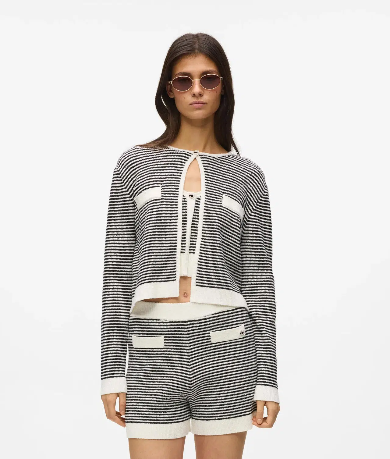 Karl Lagerfeld IKON gestreifte Strickjacke 2 Karl Lagerfeld IKON gestreifte Strickjacke – Bild 2