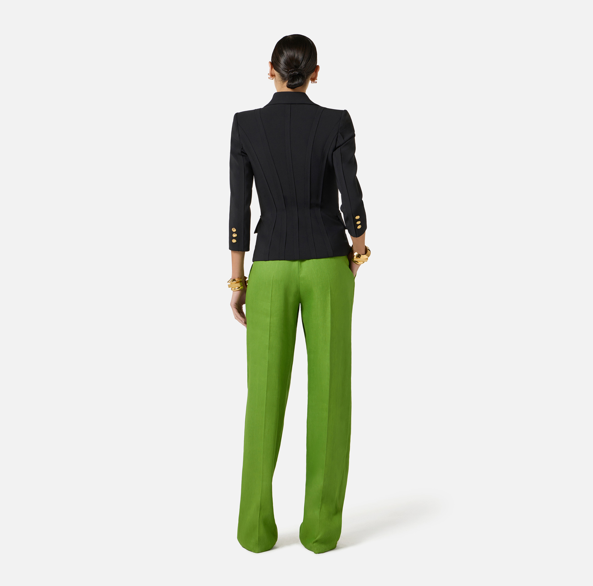 Jacke aus doppellagiger Stretch-Crêpe mit offenkantig verarbeiteten Motiven 4 Jacke aus doppellagiger Stretch-Crêpe mit offenkantig verarbeiteten Motiven – Bild 4