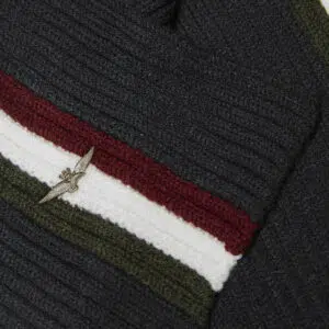 Aeronautica Militare Schal mit Tricolore 5 252SH1161UL00555_34300 aeronauticamilitare 252sh1161ul00555 34300 ribbed knit scarf with tricolor detail 3 2