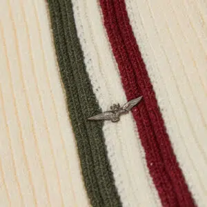 Aeronautica Militare Schal mit Tricolore 5 252SH1161UL00555_73085 aeronauticamilitare 252sh1161ul00555 73085 ribbed knit scarf with tricolor detail 3 4