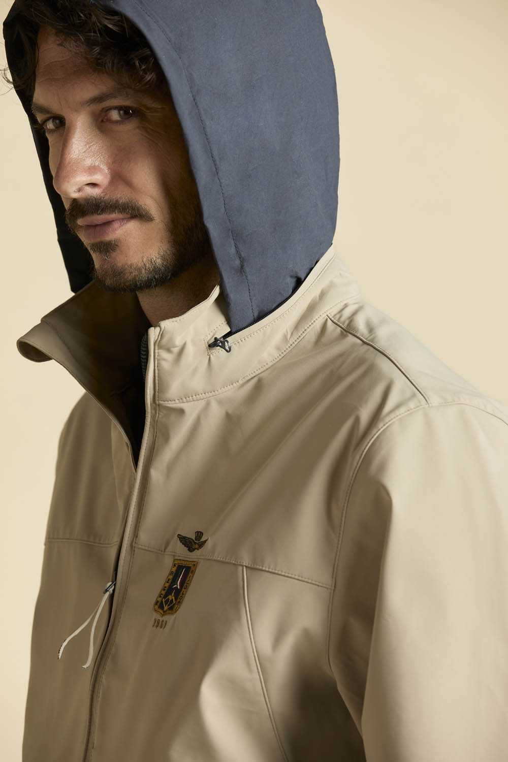 Aeronacutica Militare Sailor-Jacke mit abnehmbarer Kapuze 6 Aeronacutica Militare Sailor-Jacke mit abnehmbarer Kapuze – Bild 6