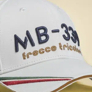 Aeronautica Militare MB-339-Frecce-Tricolori-Cap 6 261HA1247UCT03299_73062 aeronauticamilitare 261ha1247uct03299 73062 mb 339 frecce tricolori cap 3