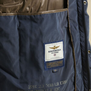 Aeronautica Militare Gesteppte Jacke mit Kapuze – Bild 5